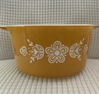 Pyrex 473 Butterfly Gold 1 Quart Casserole Dish - No Lid - Vintage bakeware