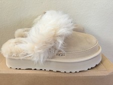 UGG Women's Disquette Chalet Sandcastle Slippers Sz 9