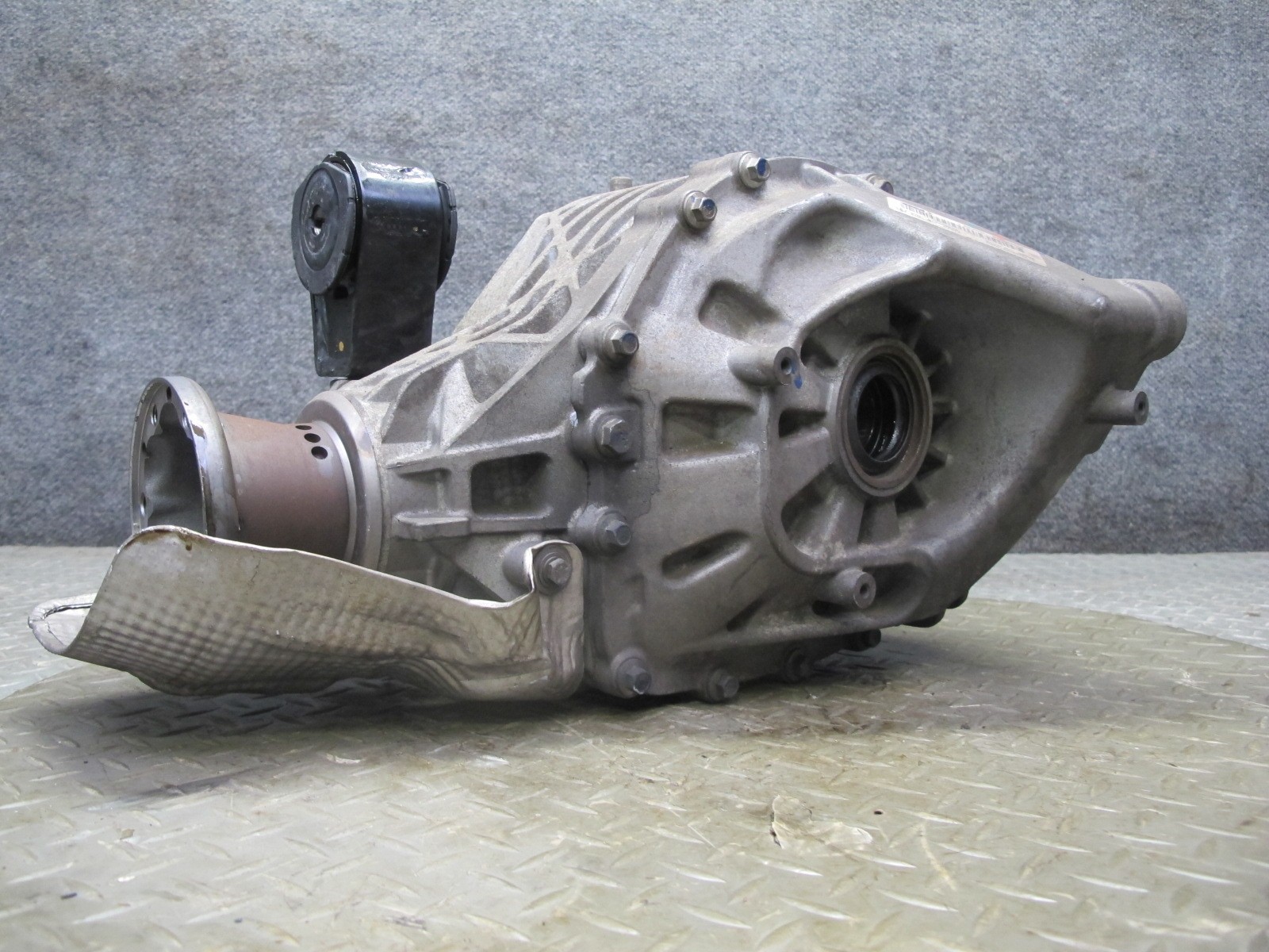 2014-2017 MASERATI GHIBLI M157 SQ4 AWD REAR DIFFERENTIAL CARRIER 2.80 RATIO