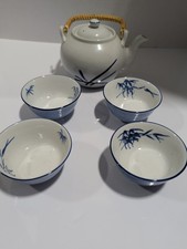 Blue Oriental Bamboo Branches And Leaves Design Porcelain Tea Pot And 4 Cups Set