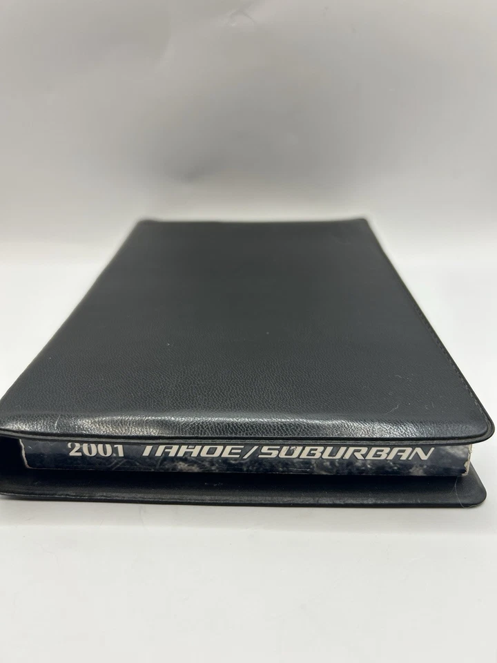 Chevrolet Tahoe/Suburban Owners Manual 2001 - Imagem 4 de 4