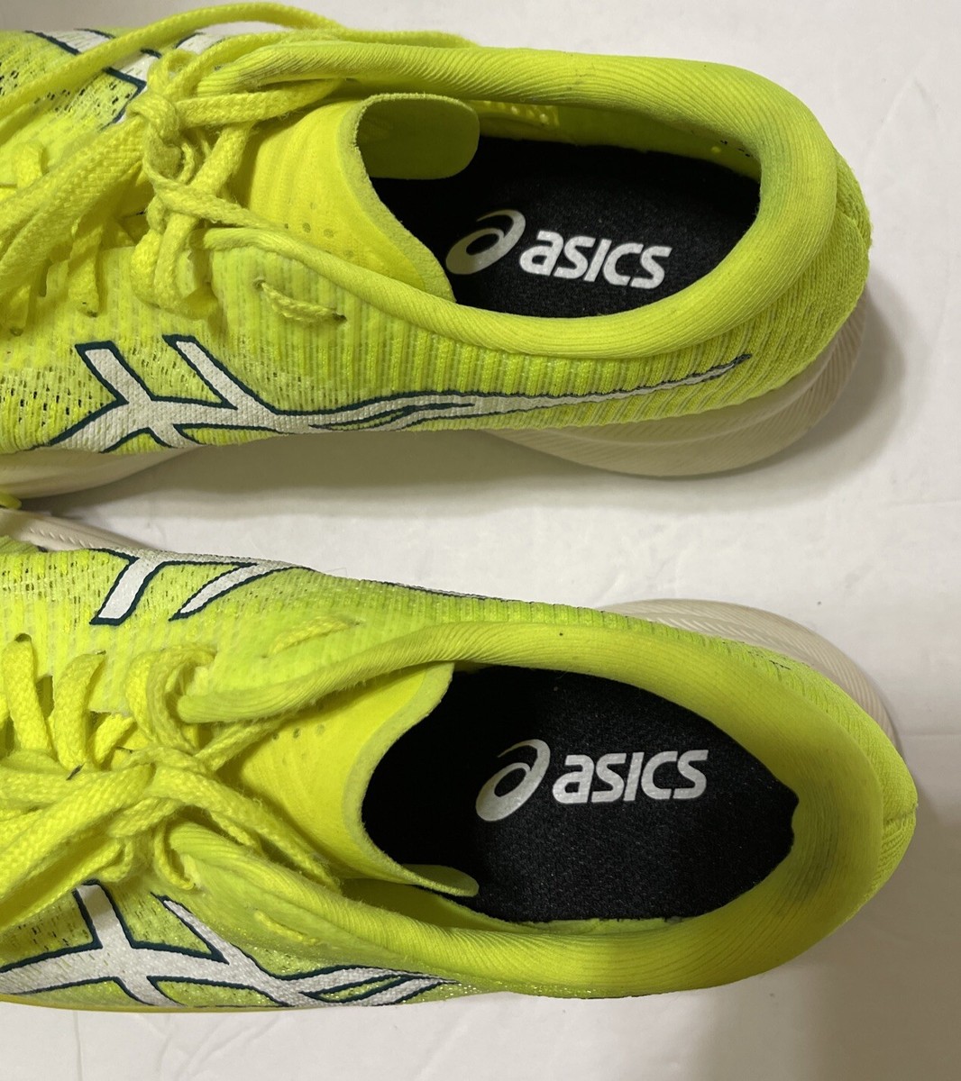 EUC! ASICS Magic Speed ​​2 Neon Yellow Women's Sz. 9 Athletic