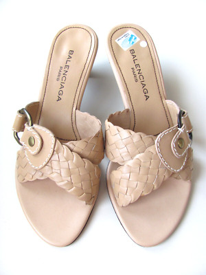 BALENCIAGA WOVEN LEATHER BUCKLE STRAP MULES KITTEN HEELS SANDALS CLOGS NEW 35 36