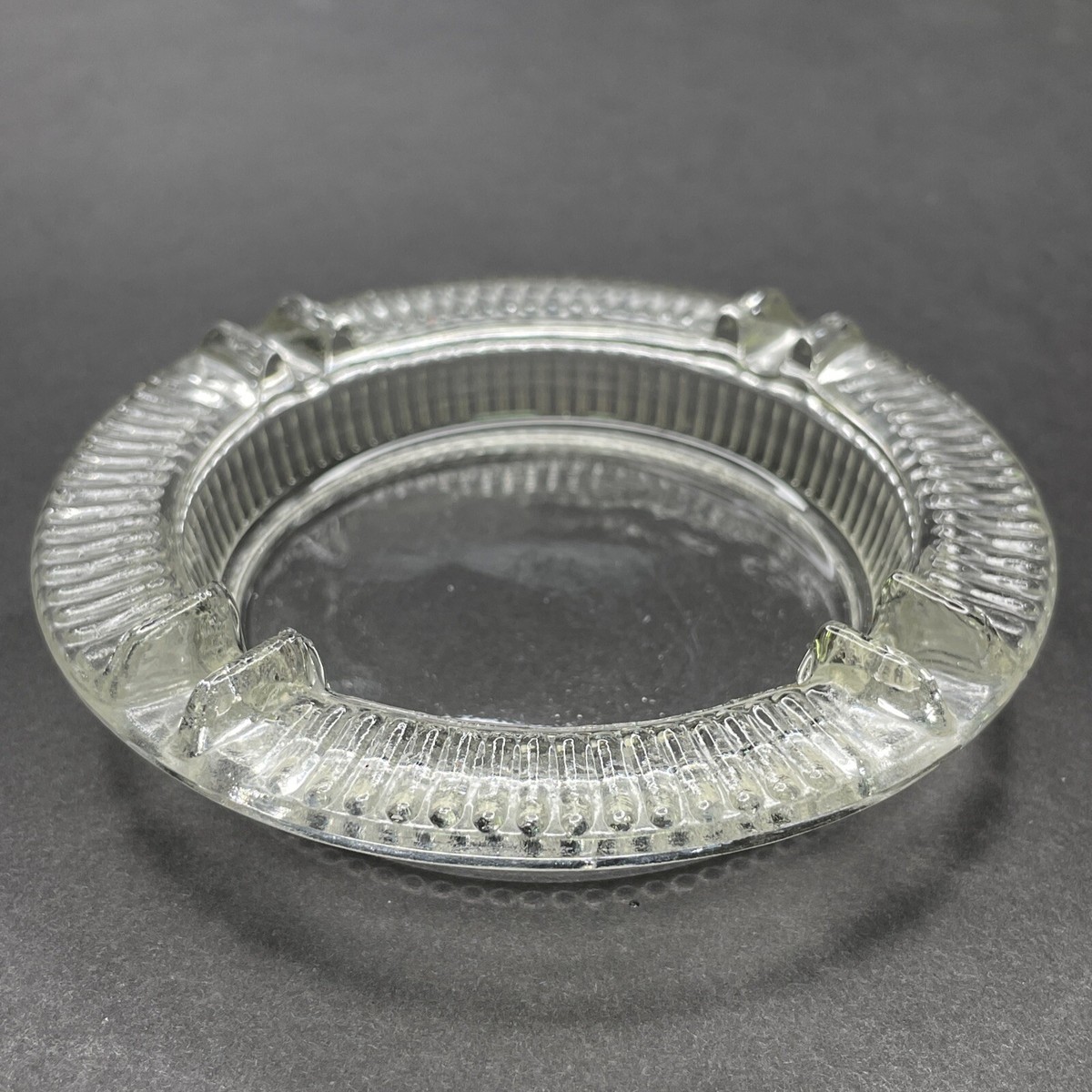 Vintage 1950s Round Glass Classic Style 4-Slot Ashtray Restaurant