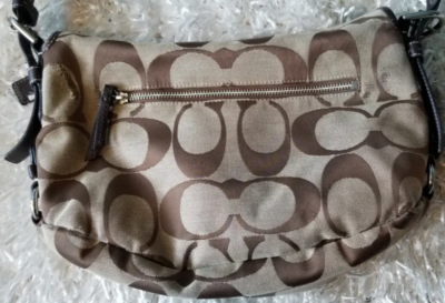 バッグ coach signature Soho hand bag turn lock Coach signature Soho hand bag turn lock Beige Women's