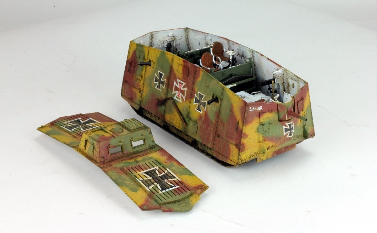 Pre-Order) German A7V KRUPP Tank (Full Interior) WWI 1:35 Pre-Order) German A7V KRUPP Tank (Full Interior) WWI 1:35