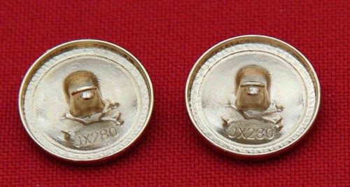 Two Men's Gascoigne Blazer Buttons Gold Skull Cross Bones Shank Metal 7/8" - Picture 2 of 2