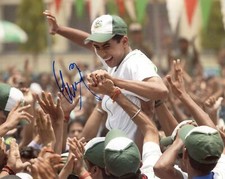 Suraj Sharma "Million Dollar Arm" AUTOGRAPH Signed 'Rinku' 8x10 Photo