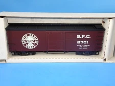 DELTON 4254S SOUTH PACIFIC COAST G GAUGE BOXCAR. NEW
