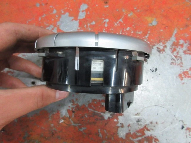 03 2003 SKIDOO SKI DOO REV MXZ X 440 RACE TACHOMETER TACH INFO GAUGE - Image 4 of 4