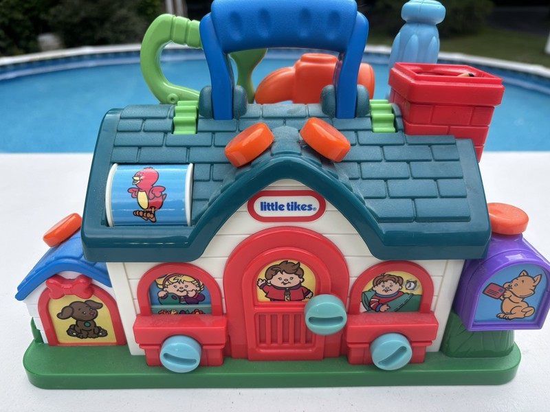 Little Tikes Tool House Activity Playset w/ Toy Saw, Hammer & Screwdriver