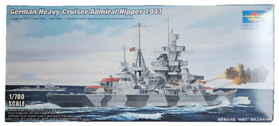 German Heavy Cruiser Admiral Hipper 1941 Trumpeter 05776 Maßstab 1:700