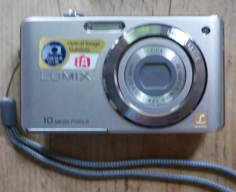 Panasonic Lumix DMC-FS62, photo 4 of 5
