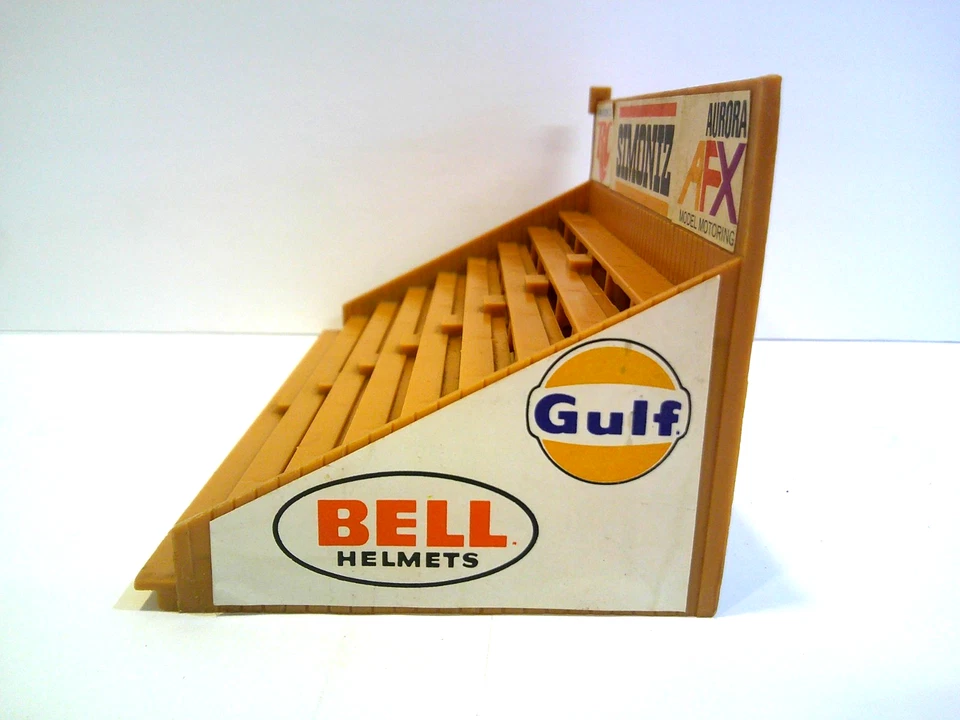 Aurora Grandstands Revomatic Sound Bleachers Vintage 1974 AFX Simonize RC Cola - Image 2 of 4