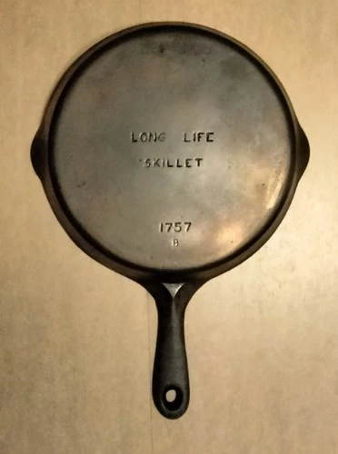 Vtg.Wagner Long Life Skillet #7  1757 B (9 3/4) Made In USA In Great Condition