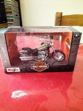 Harley Davidson Scala 1:18 Maisto Cvo