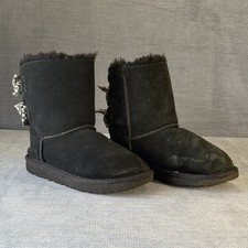 UGG Australia Girls Bailey Bow Kids Black Suede Sheepskin Boots Size 3 US