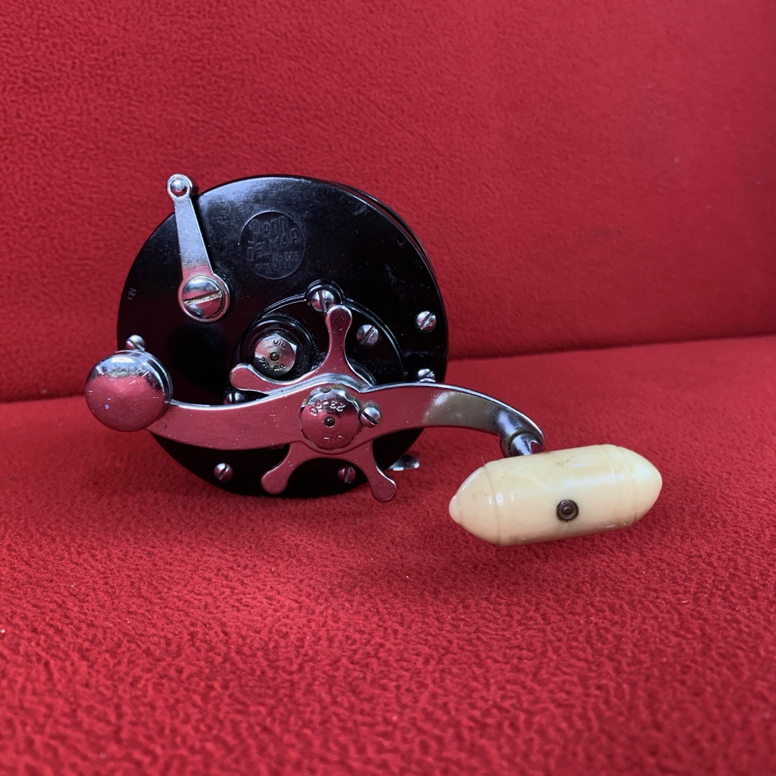 Vintage Penn Delmar No. 285 Fishing Reel Made in USA