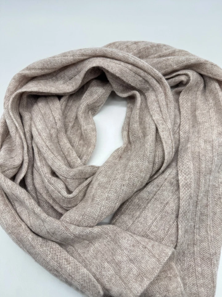 Cachecol feminino CHARTER CLUB com nervuras 100% cashmere macio - Taupe/Bege - Imagem 4 de 4