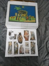 Nativity Set Unbranded NIB 11 Pieces
