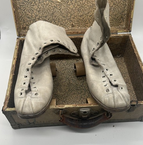Vintage White American Size 6 Roller Skates Box Home Decor Chicago USA American - Picture 4 of 5