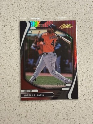 2022 Panini Absolute - Yordan Alvarez #23 Spectrum Red /99