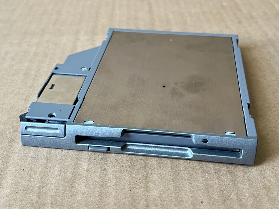Dell Latitude MPF82E Internal Laptop 3.5" Floppy Drive Module (6Y185-A01) - Image 3 of 3