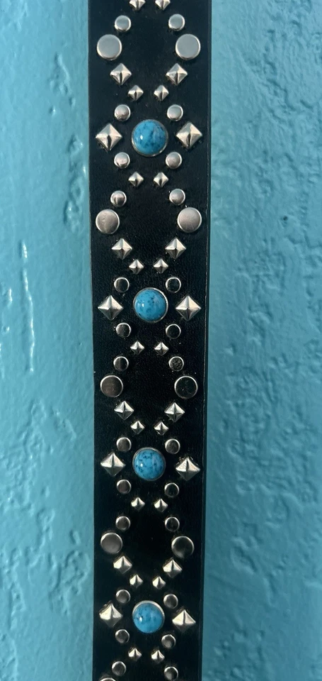 Rebecca Minkoff ~ Cinturón de cuero para mujer ~ Talla M. Negro con tachuelas plateadas ~ Nuevo con etiquetas Foto 2 de 4