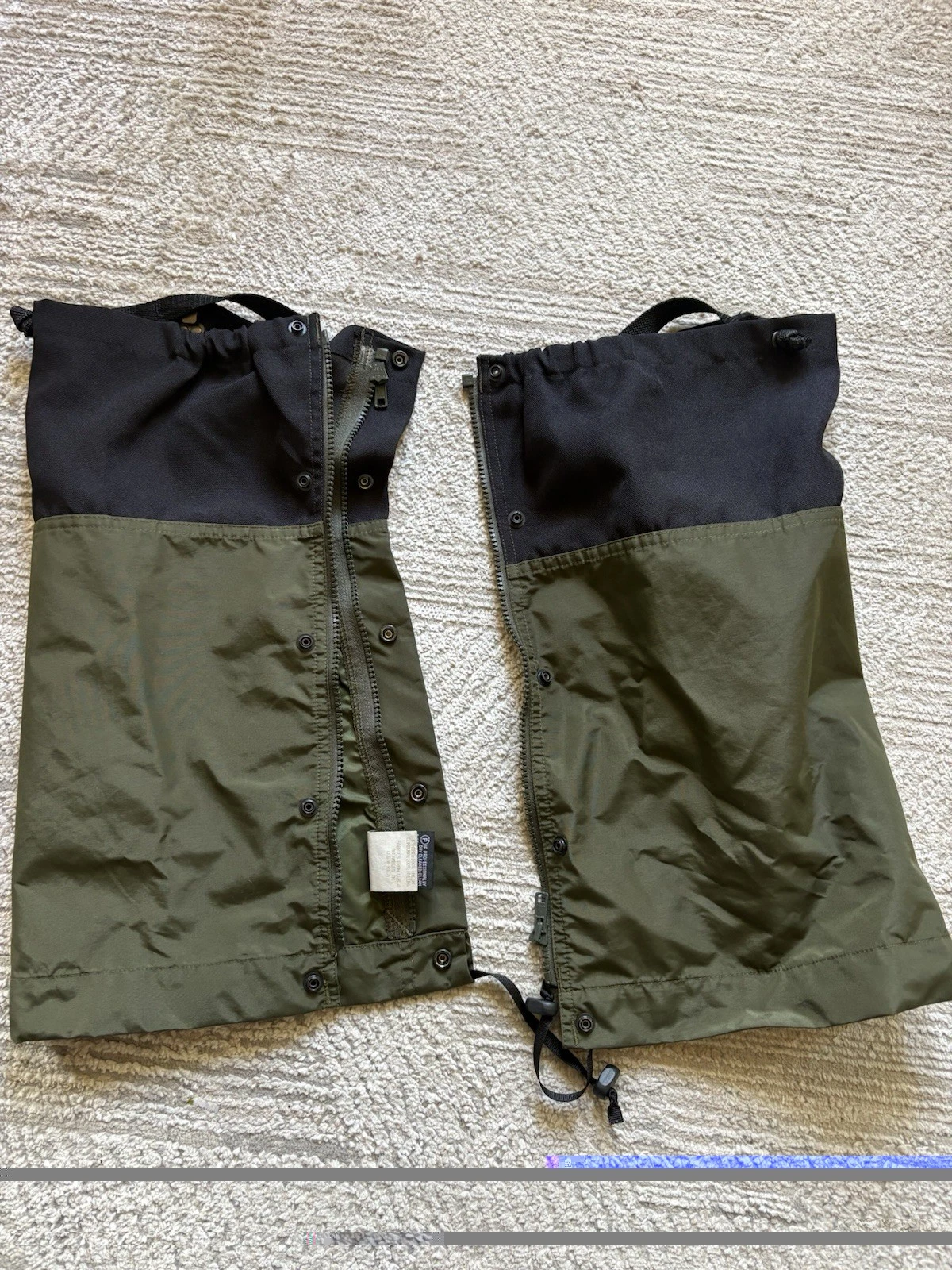 Gore Tex Gaiters Green Black Waterproof Leg Covers USA Large