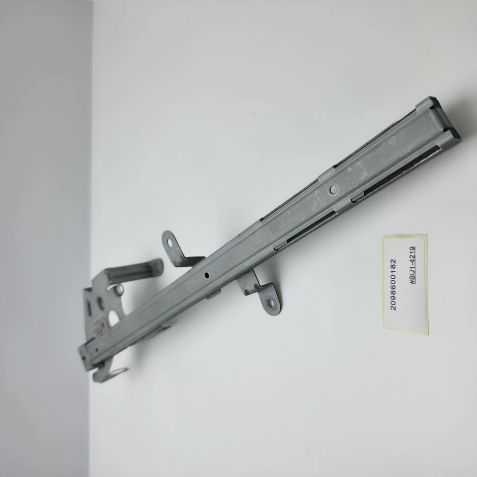 Alimentador de cinturón de seguridad Mercedes-Benz CLK320 2004-2009 2098600182 Foto 4 de 4