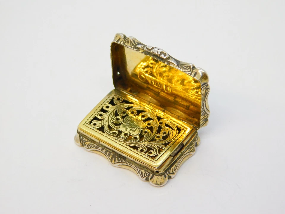 Vinagreta victoriana de plata esterlina Nathaniel Mills antigua 1846 Birmingham AF Foto 4 de 4