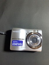 OLYMPUS 6.0 MEGAPIXELS Compact Digital Camera