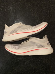 zoom fly breaking 2