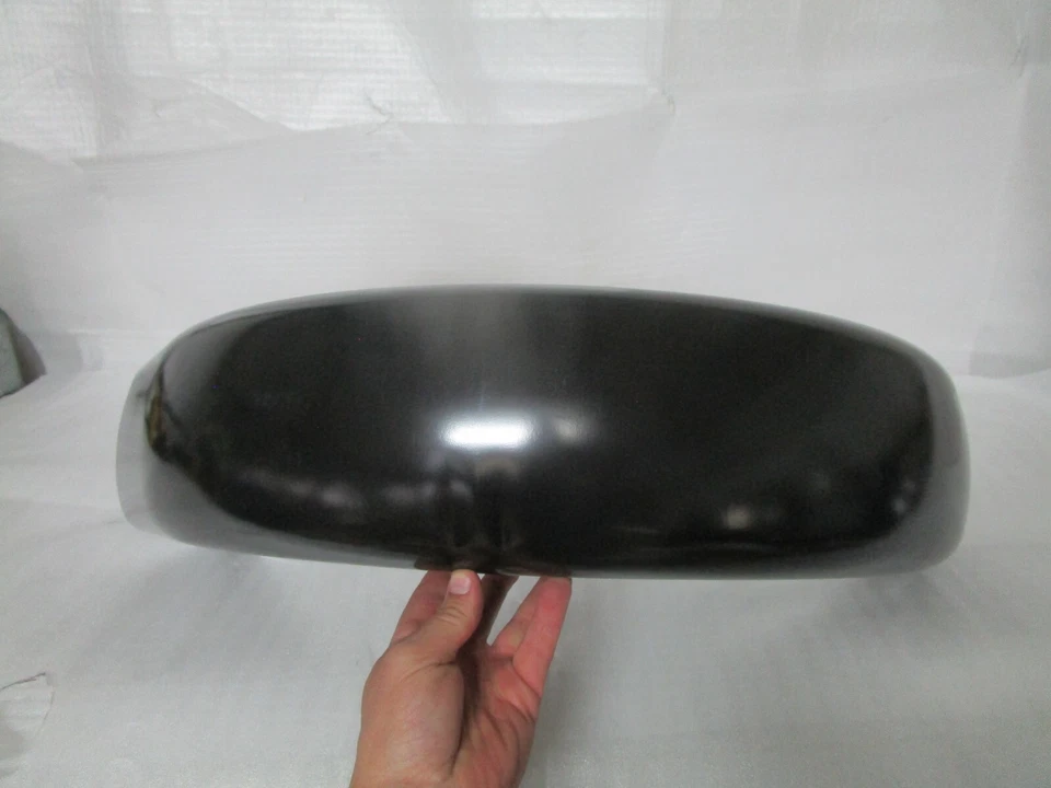 Harley-Davidson Road Glide CVO 2009 FLTRSE3 guardabarros delantero sin pintar Foto 3 de 4