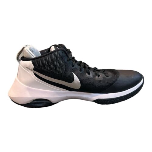 Nike Air Versatile Womens 7.5 basketball shoes model852446-001 black/white - Picture 4 of 15