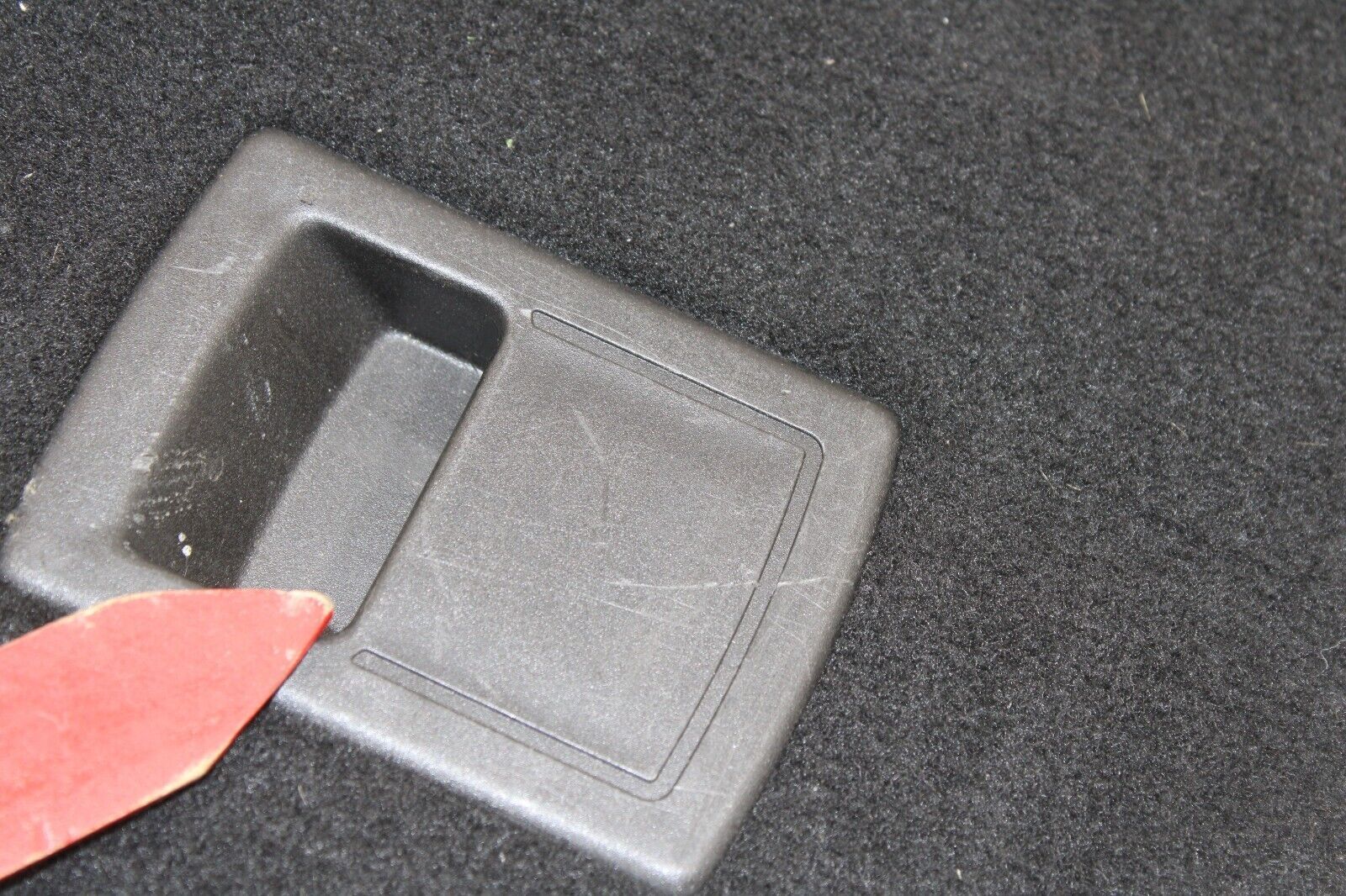2017 - 2020 MASERATI LEVANTE TRUNK CARGO FLOOR PANEL CARPET COVER OEM