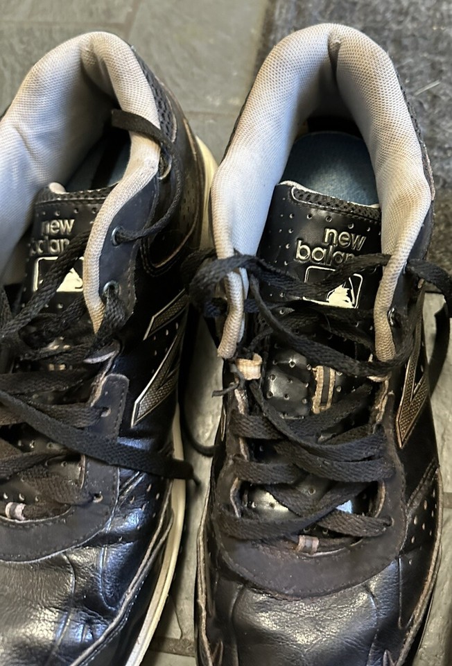 New Balance Men's Baseball Umpire Mid Baseball Shoe 950 eBay