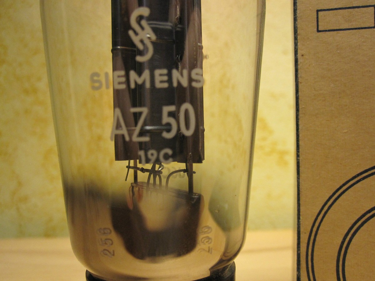 AZ50 MULLARD KLANGFILM RGN4004 Röhre SIEMENS TUBE NEU KL77306