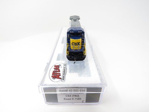 Atlas N 40005654 CSX Transportation YN2 Dash 8-40C Diesel Locomotive Ditch Light - Picture 2 of 8