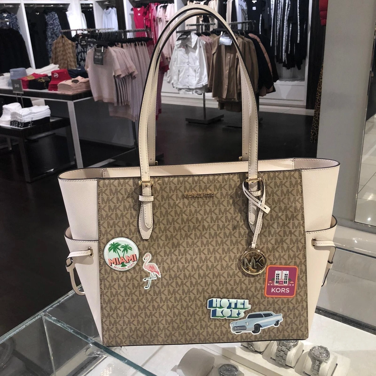 Michael Kors Gilly Large Travel Tote