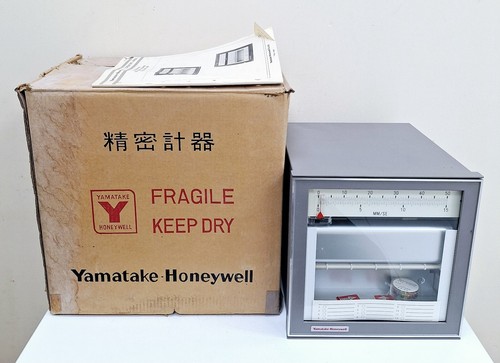 Yamatake Honeywell NRM90Z-5213F-R-X Chart Recorder
