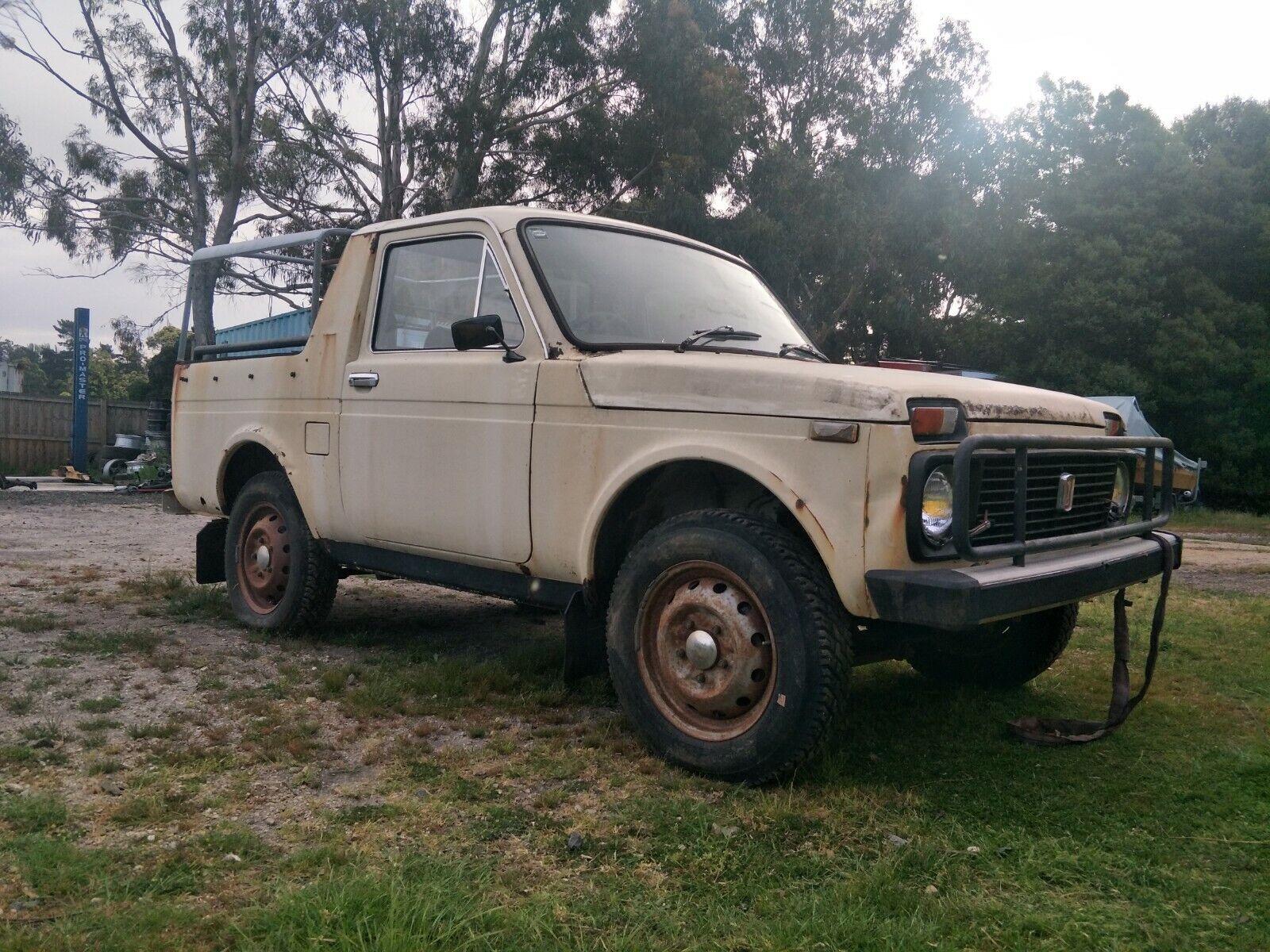 Picture 1 of 12