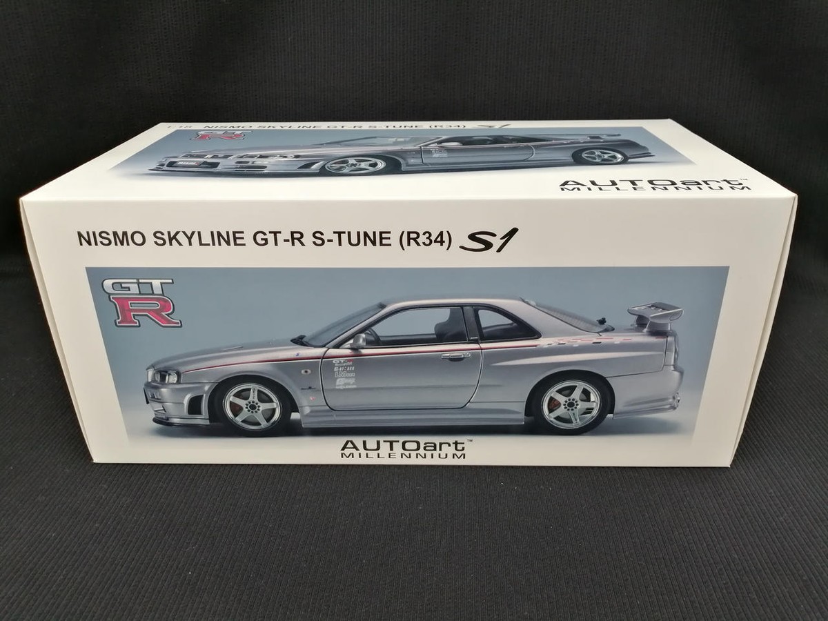 1/18 AUTOart NISMO SKYLINE GT-R s1 ミレニアム 1/18 AUTOart NISMO SKYLINE GT-R s1 ミレニアム