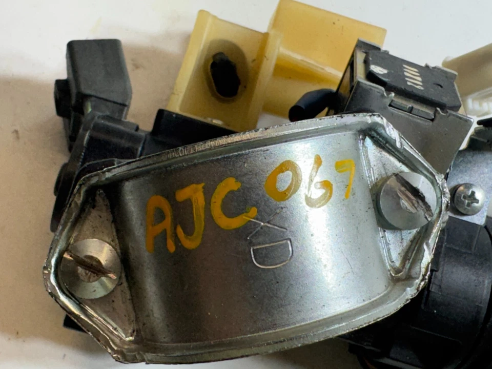 2015-2016 HYUNDAI SANTA FE IGNITION SWITCH LOCK W/KEY OEM - Изображение 2 из 4