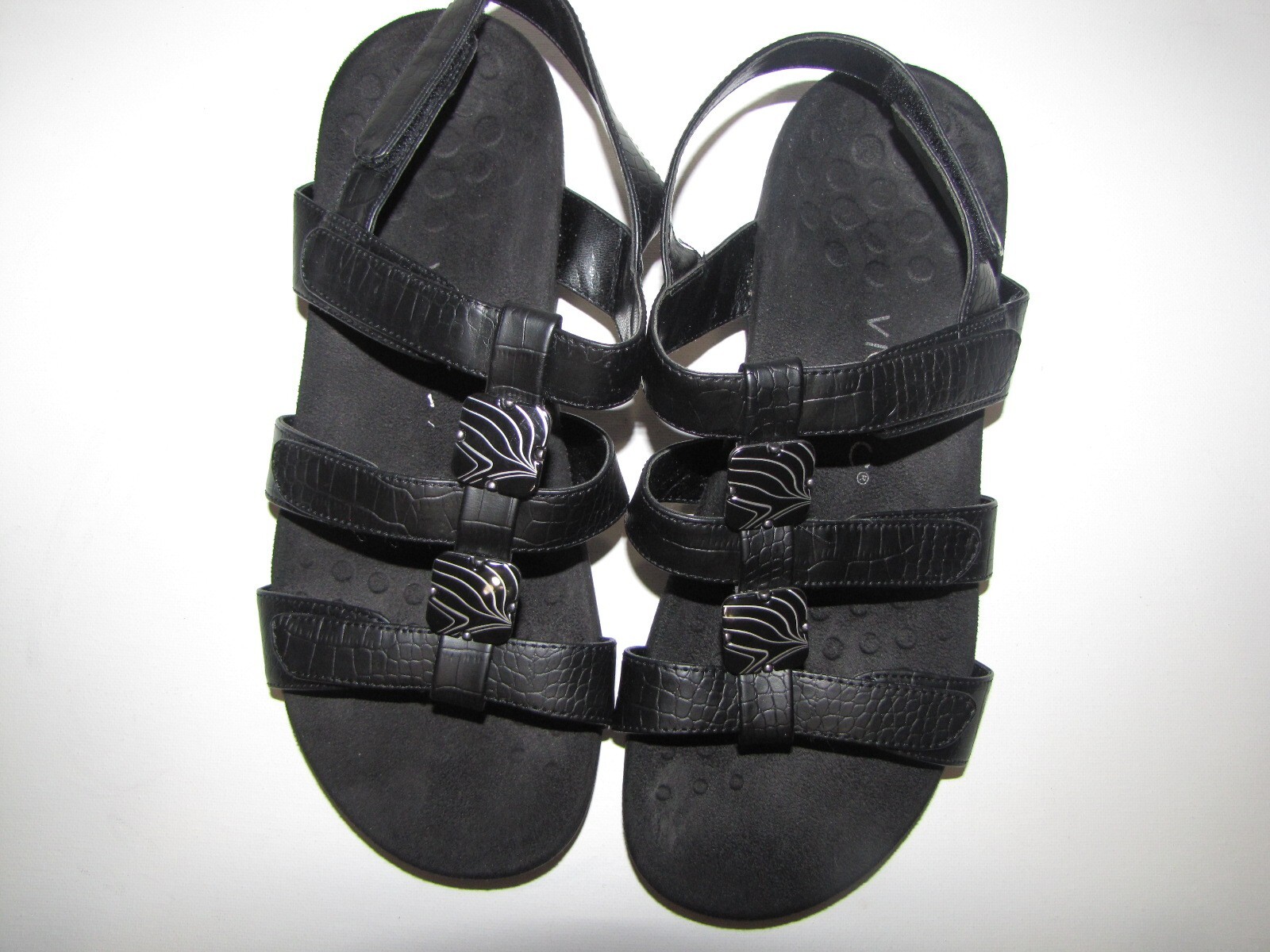 Vionic 'Amber' Black Flat Sandals - 8 - image 2