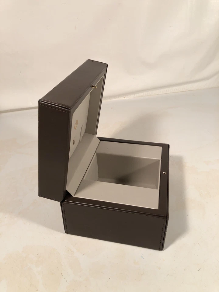 Caja Reloj Baume & Mercier Foto 2 de 4