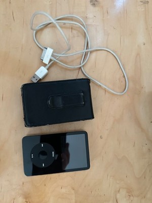 Apple iPod Classic 5th Gen 80GB MP3 Player - Sliver