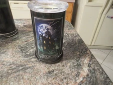 KRINGLE CANDLES  HALLOWEEN TRICK OR TREAT 22 OZ NEW HALLOWEEN CANDLE