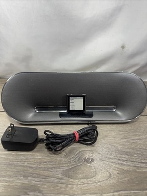 Apple iPod Nano 6th Gen 8GB MC688LL W/Philips Fidelio DS7550/37 Docking Speaker
