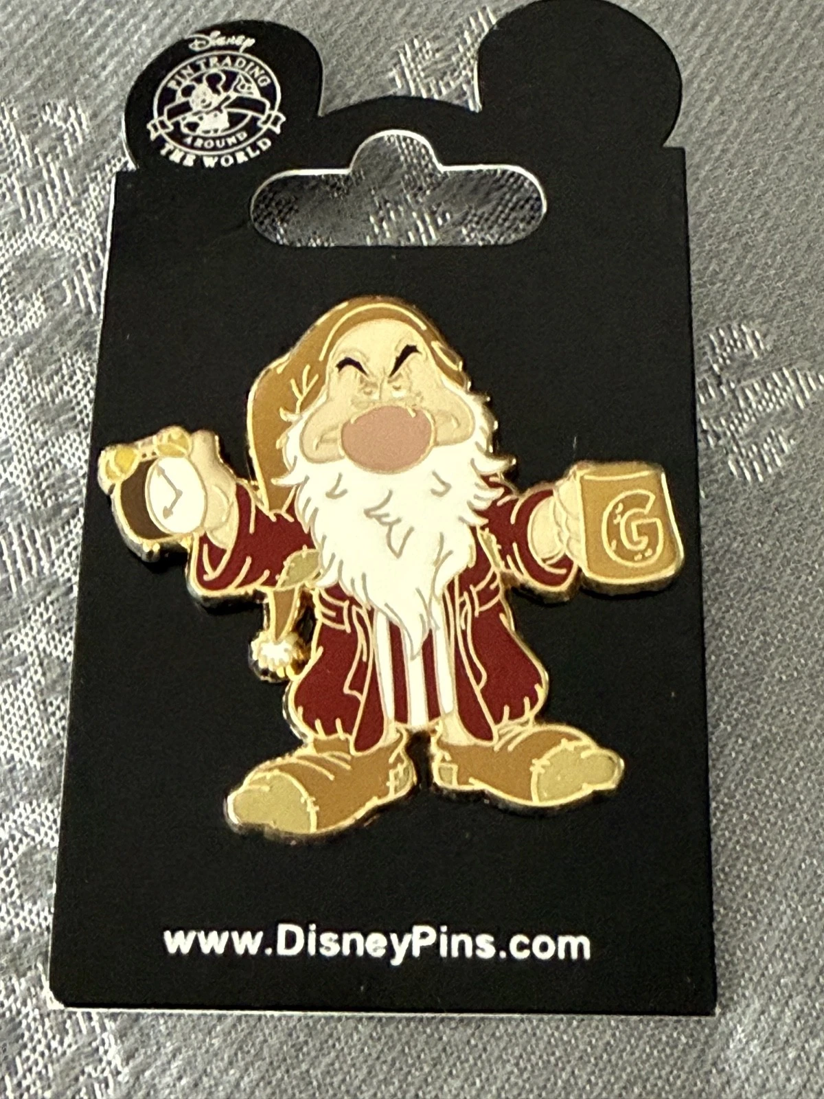 2010 Disney ~ Grumpy Dwarf "I Hate Mornings" Coffee & Alarm Clock Pin
